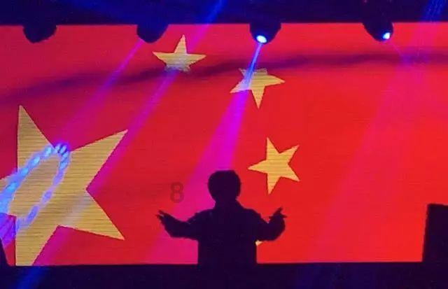 梦见自己的父母亲的坟墓被别人挖了出来棺材露出来外面事故都在外看见了?-机智问答-专业智能问答平台